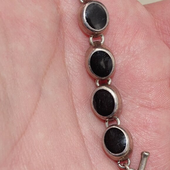 Vintage 950 Sterling Silver and Onyx 7 1/2" Toggle Bracelet - Picture 7 of 7